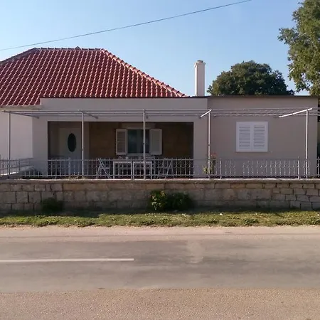 アパート Dream House *