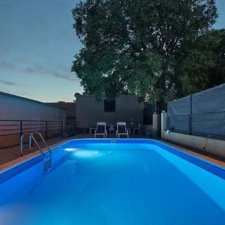 Dream House Drnis
