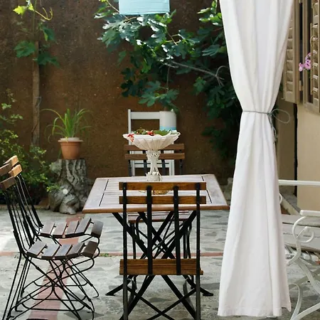 Apartment Dream House *