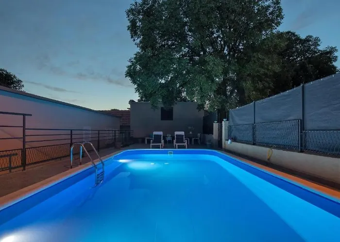 Dream House Apartment Drnis