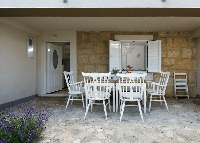 Dream House * Drniš