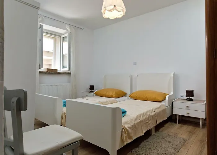 Dream House Apartment Drnis